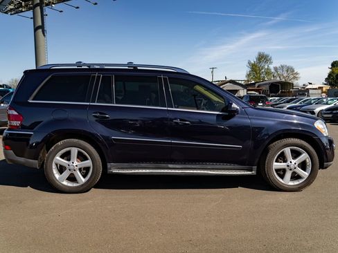 Used 2009 Mercedes-Benz GL 450 4MATIC image 12