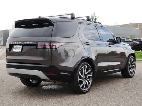 Used 2025 Land Rover Discovery Metropolitan Edition AWD/4WD image 5