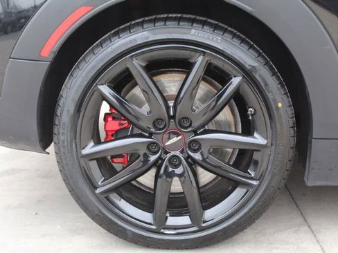 Used 2022 MINI Cooper Clubman John Cooper Works image 9