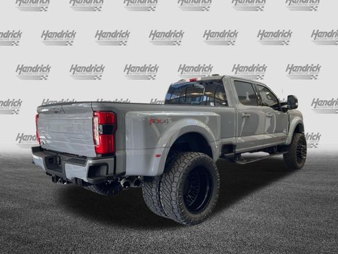 Used 2025 Ford F450 Platinum w/ Platinum Plus Package image 10
