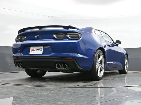 Used 2023 Chevrolet Camaro SS RWD image 40