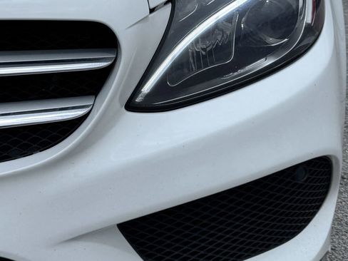 Used 2018 Mercedes-Benz C 300 Sedan image 9