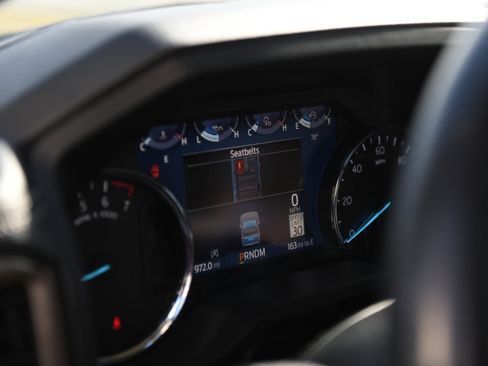 Used 2024 Ford Expedition Limited image 16