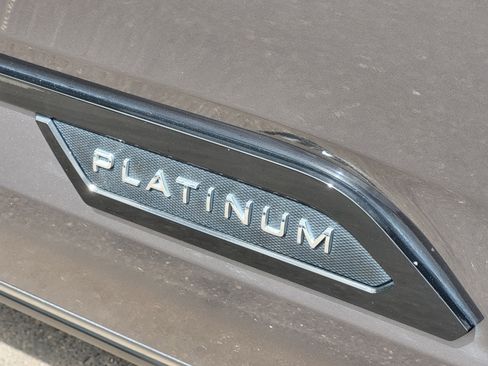 Used 2023 Toyota Tundra Platinum w/ Advanced Package image 9