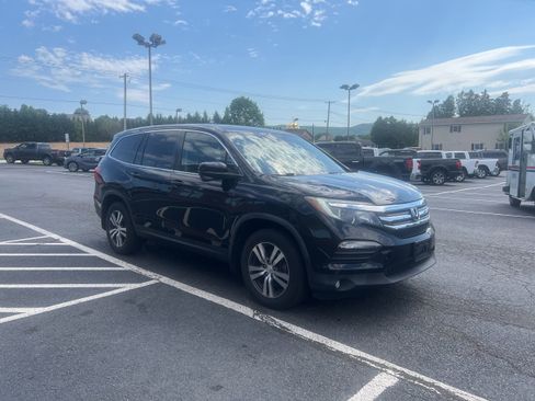 Used 2017 Honda Pilot EX-L image 8