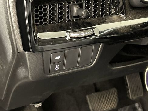 Used 2024 Honda CR-V EX-L image 13