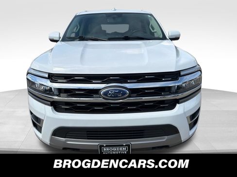 Used 2022 Ford Expedition Max Limited AWD/4WD image 8