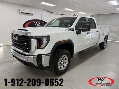 New 2026 GMC Sierra 3500 Pro w/ Convenience Package