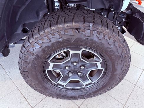 Used 2022 Jeep Gladiator Mojave w/ LED Lighting Group image 17