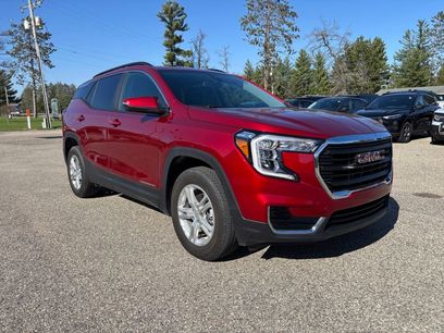 Used 2023 GMC Terrain SLE w/ Driver Convenience Package