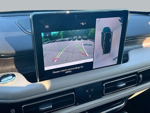 Used 2023 Lincoln Aviator Grand Touring w/ Equipment Group 301A AWD/4WD image 31