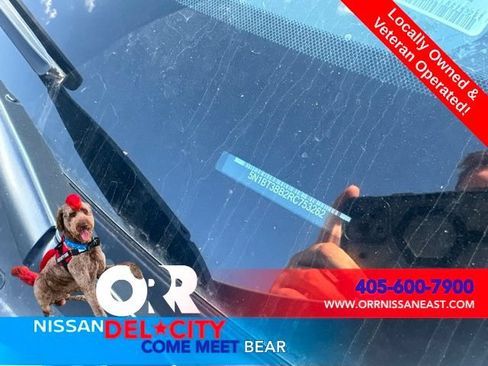 Used 2024 Nissan Rogue SV AWD/4WD image 2