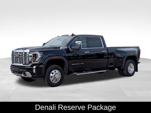 Used 2026 GMC Sierra 3500 Denali w/ Denali Reserve Package AWD/4WD image 3