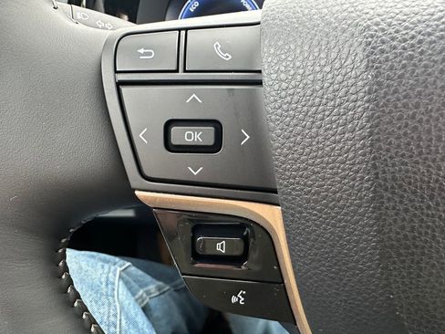 New 2026 Toyota Crown Signia image 20