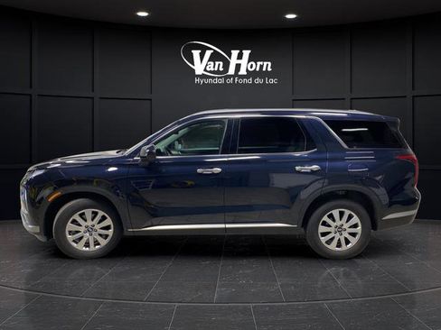 Used 2024 Hyundai Palisade SEL AWD/4WD image 3