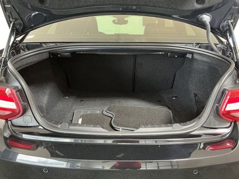 Used 2018 BMW M2 RWD image 25