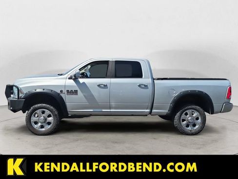 Used 2016 RAM 3500 Laramie w/ Convenience Group AWD/4WD image 2