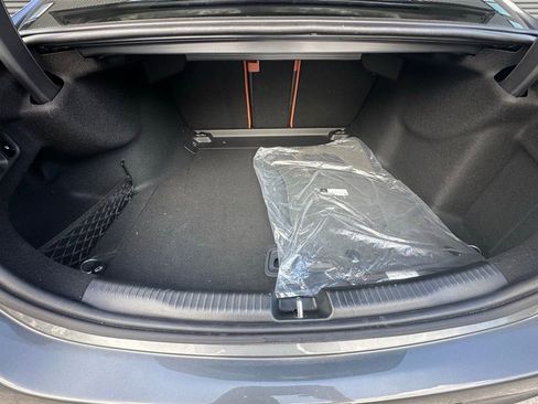 Used 2024 Mercedes-Benz C 300 Sedan image 38