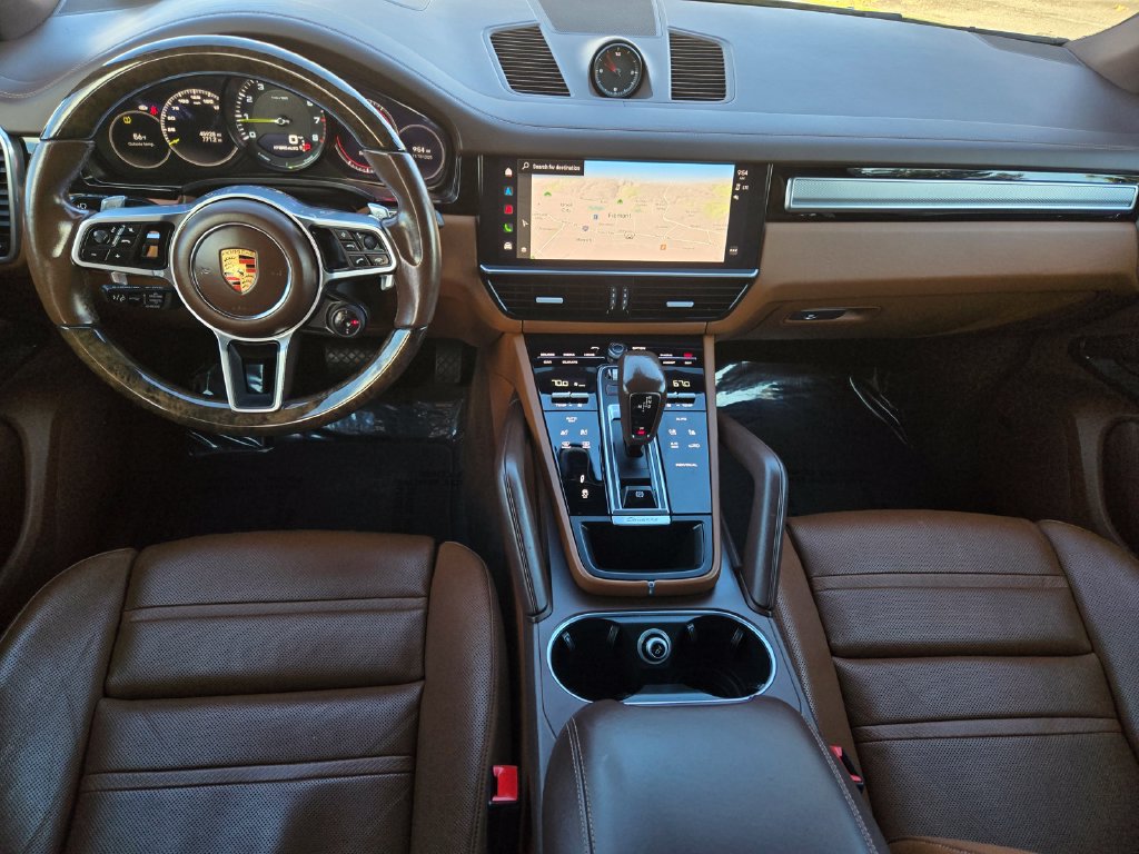 Used 2023 Porsche Cayenne Platinum Edition w/ Premium Package Plus (PIA) AWD/4WD image 22