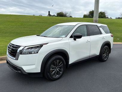 Used 2024 Nissan Pathfinder S