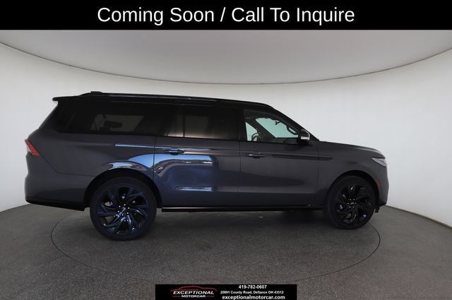 Used 2026 Lincoln Navigator L Black Label AWD/4WD image 22