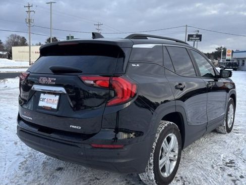 Used 2021 GMC Terrain SLE w/ Driver Convenience Package image 7