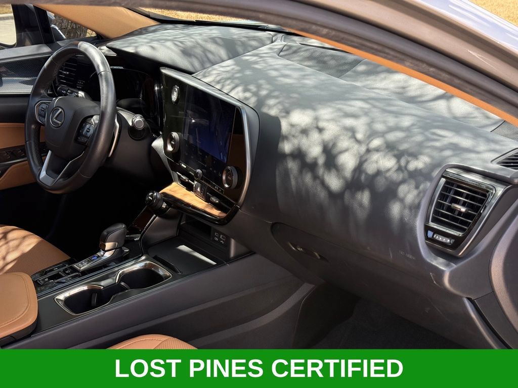 Used 2022 Lexus NX 250 FWD w/ Towing Package (2000 Lbs) image 24