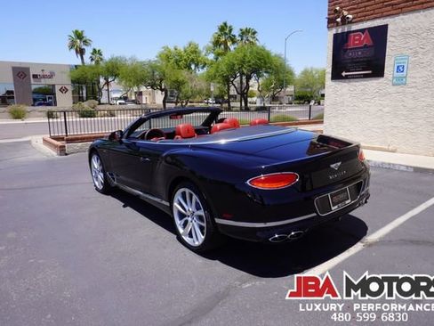 Used 2022 Bentley Continental GT image 57