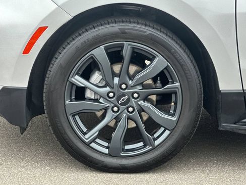 Used 2022 Chevrolet Equinox RS FWD image 25
