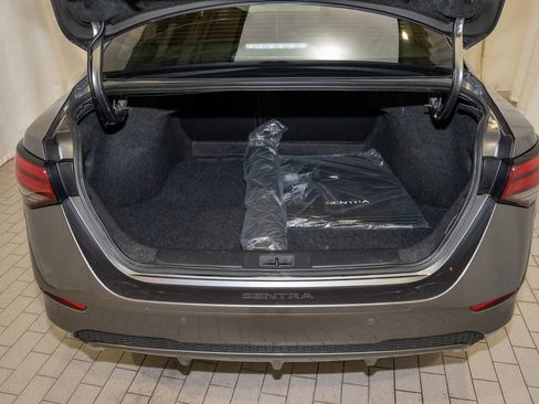 Certified 2025 Nissan Sentra S image 5