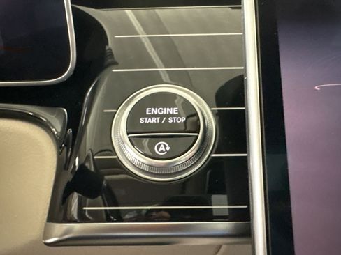 Used 2022 Mercedes-Benz S 580 4MATIC Sedan image 26
