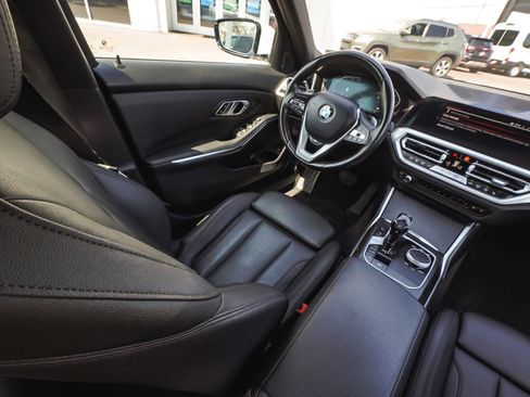 Used 2021 BMW 330i xDrive Sedan w/ Convenience Package AWD/4WD image 43