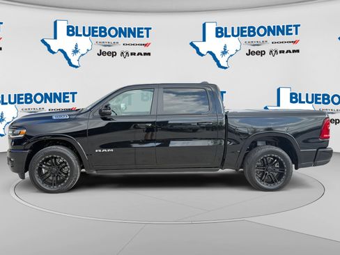 Used 2025 RAM 1500 Laramie w/ Laramie Southwest Edition AWD/4WD image 8