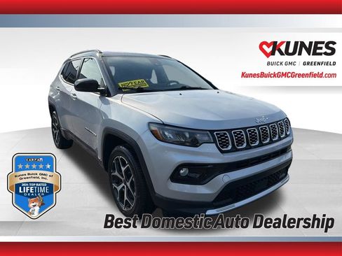 Used 2025 Jeep Compass Limited image 1