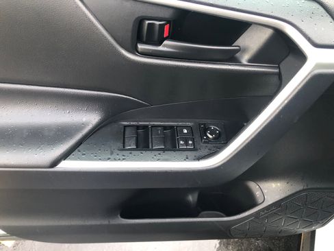 Certified 2024 Toyota RAV4 LE image 23