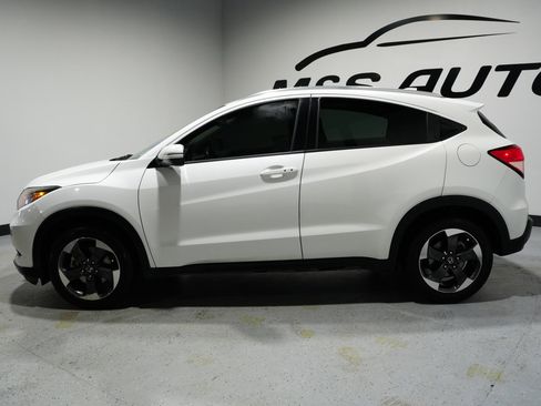Used 2018 Honda HR-V EX-L image 4