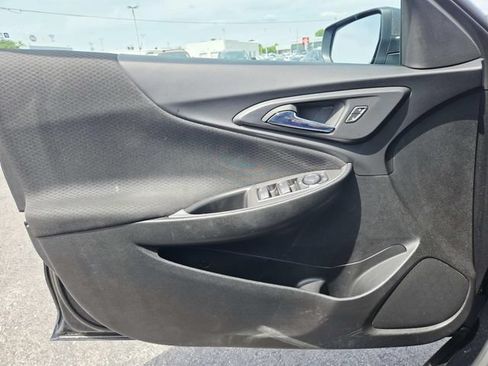 Used 2023 Chevrolet Malibu LS FWD image 28