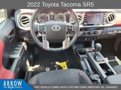 Used 2022 Toyota Tacoma SR5 RWD image 20