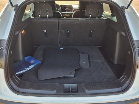 Used 2024 Chevrolet Trax RS w/ Driver Confidence Package image 10