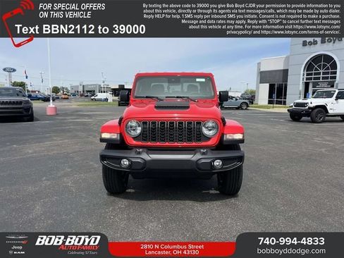 New 2025 Jeep Gladiator Sport AWD/4WD image 2