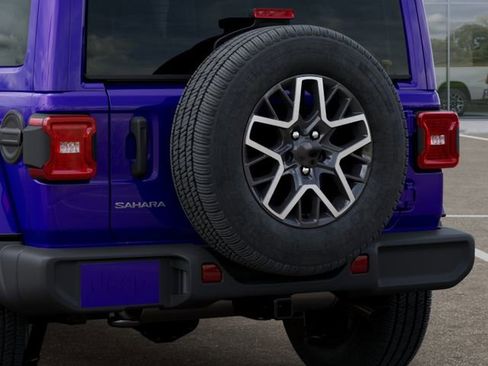 New 2026 Jeep Wrangler Unlimited Sahara AWD/4WD image 14