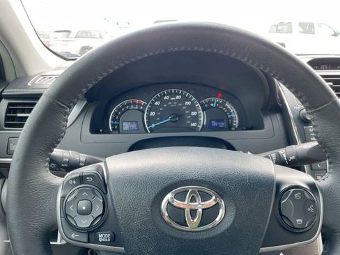 Used 2014 Toyota Camry XLE FWD image 21