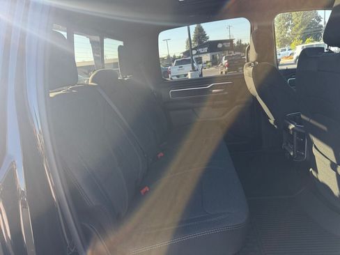 Used 2020 RAM 1500 Big Horn AWD/4WD image 23