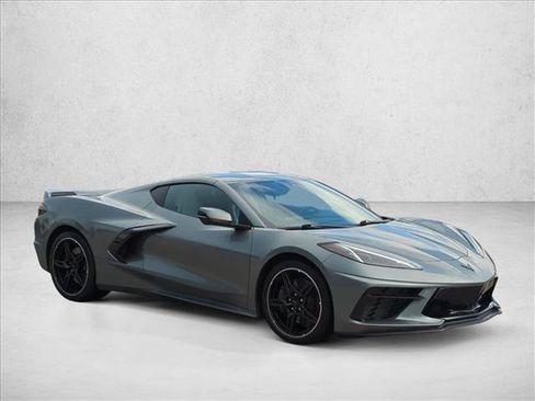 Used 2024 Chevrolet Corvette Stingray Coupe w/ Z51 Performance Package RWD image 3