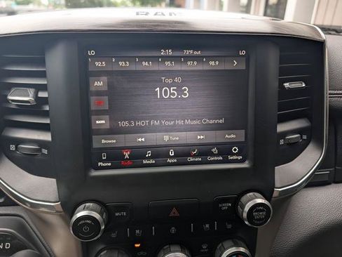 Used 2019 RAM 1500 Laramie AWD/4WD image 14