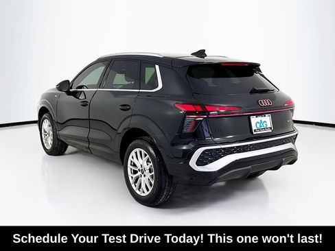 Used 2026 Audi Q3 quattro 2.0T AWD/4WD image 5