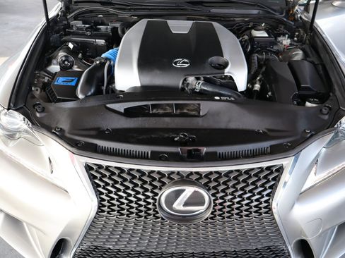 Used 2016 Lexus IS 300 AWD image 37