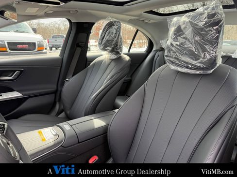 Used 2026 Mercedes-Benz E 350 4MATIC Sedan image 13