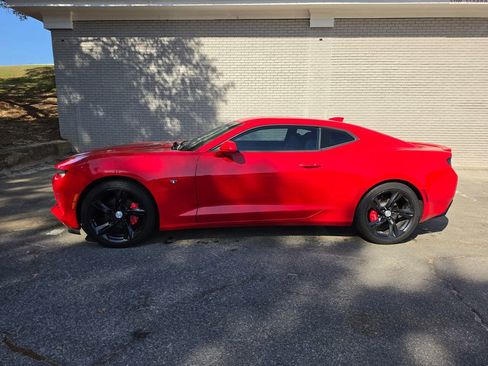 Used 2017 Chevrolet Camaro LT w/ RS Package image 10
