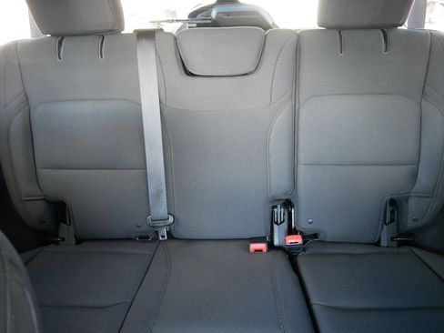 Used 2018 Jeep Wrangler Unlimited Sport S image 13